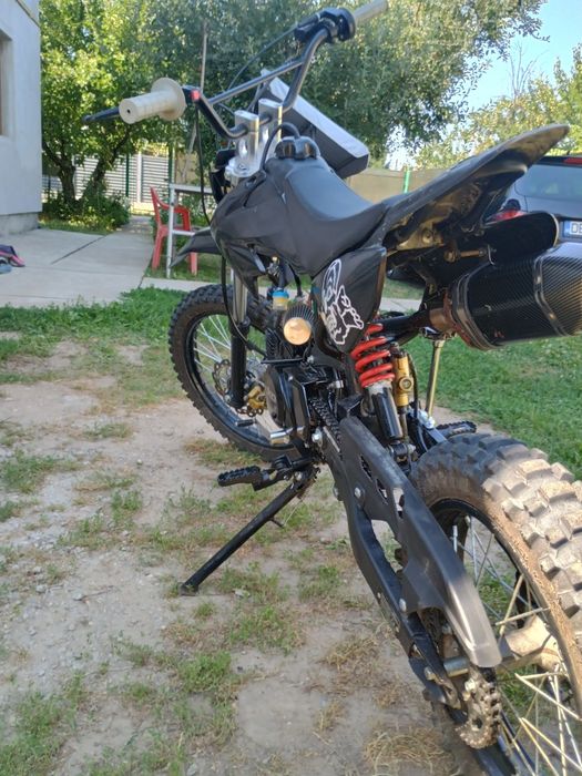 Cross KXD 607 de 125cc negociabil