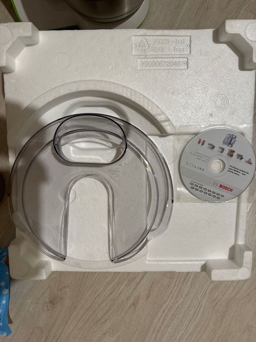 Комбайн кухонный  Bosch