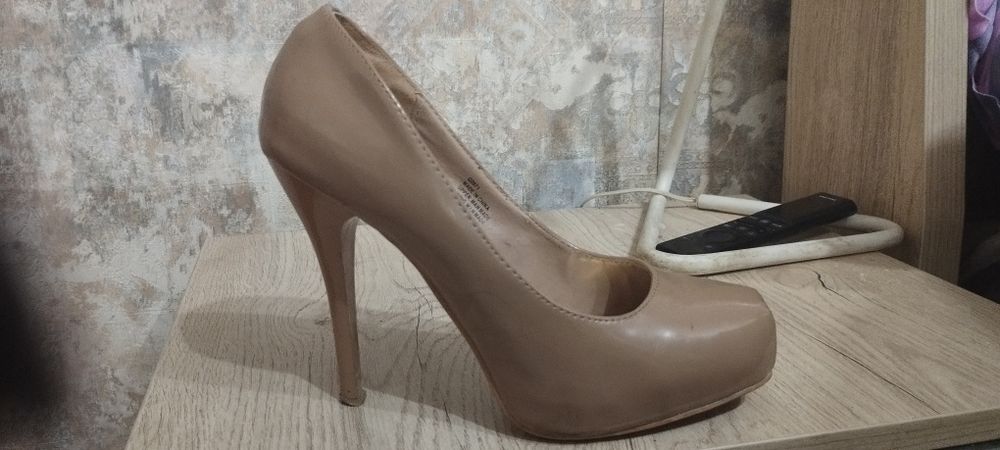 Продам туфли б.у