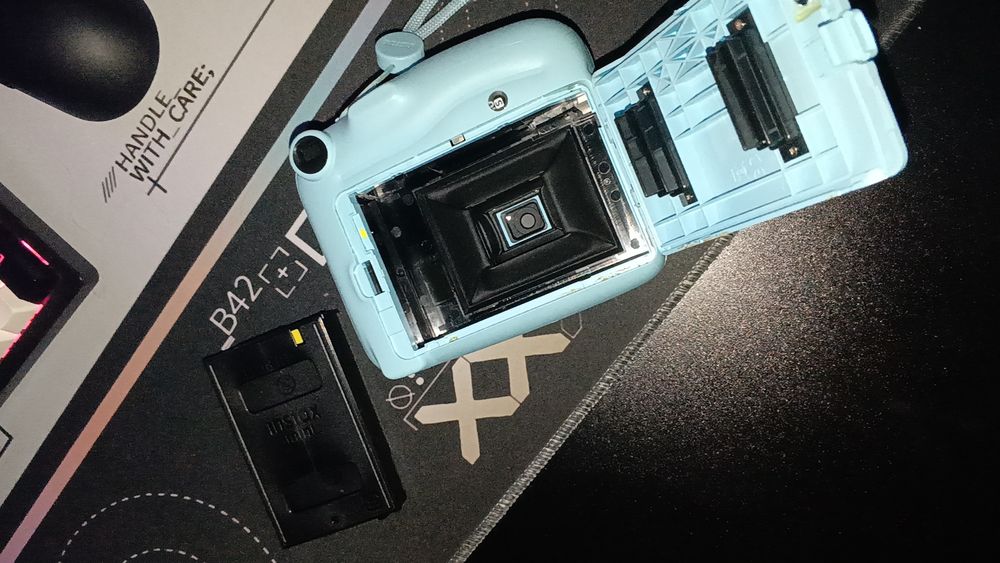 Фотоаппарат Instax mini 11