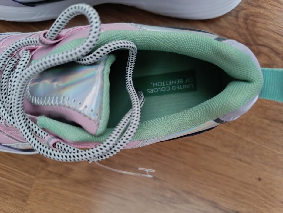 Чисто нови оригинални маратонки United Colors of Benetton – Номер 38