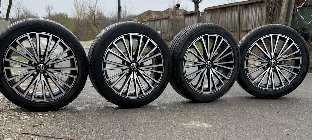 Vând set jante R17 cu anvelope de vară Hankook Ventus Prime4