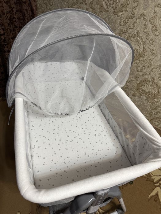 Продам  детскую  коечку