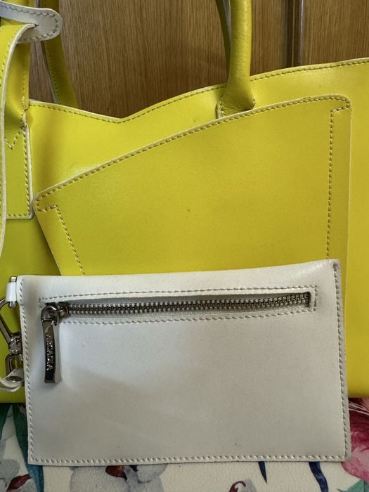 Брендовые сумки по 3 тыс тенге