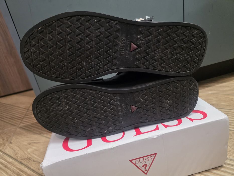 Мъжки маратонки GUESS