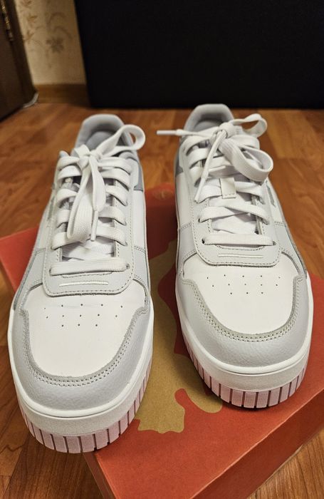 Женские кроссовки puma