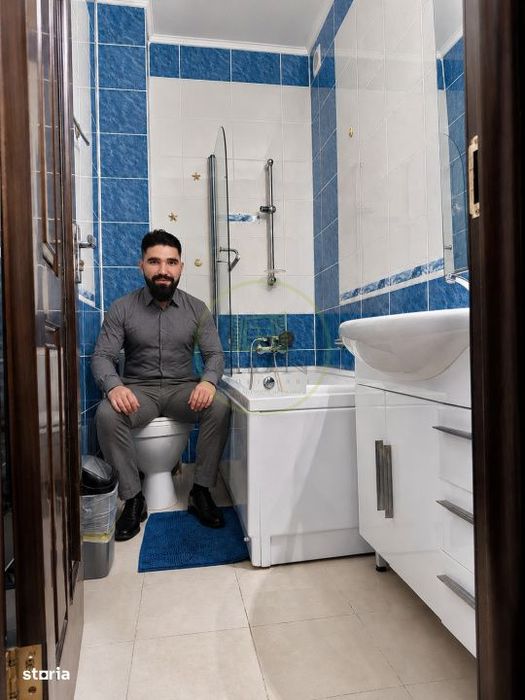 Inchiriez apartament doua camere str mijloc