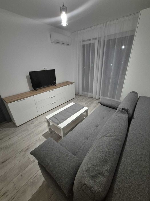 Închiriez apartament 2 camere  Adora Park