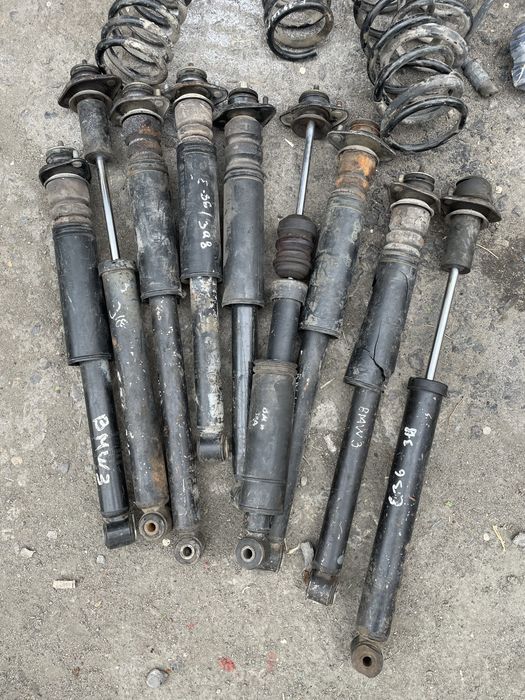Задние оригинальные амортизаторы BOGE бмв е36