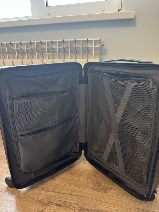 Чемодан новый!!!