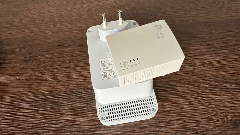 Powerline адаптер TP-Link KIT AV1000
