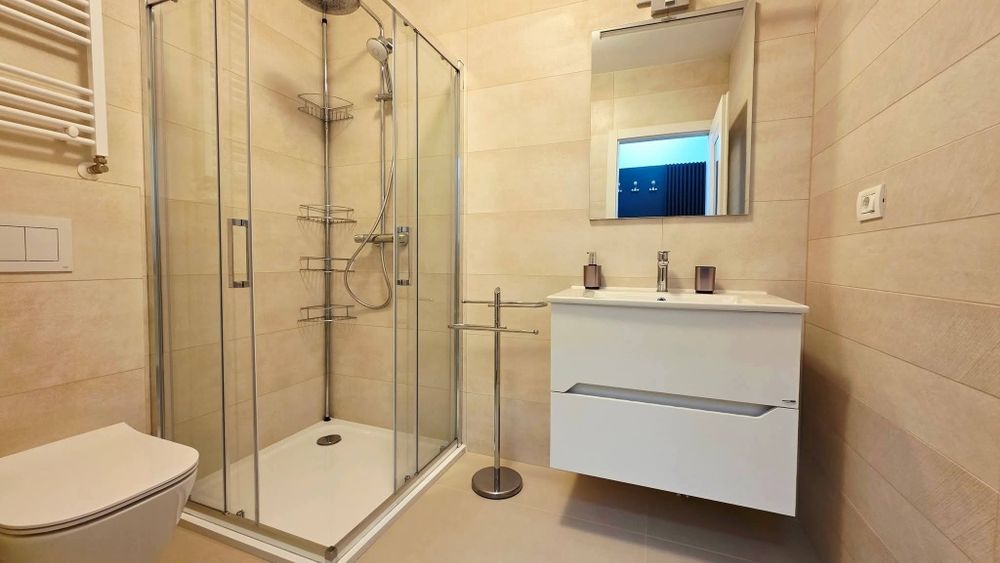 Apartament 2 camere Lux , Bloc Nou Adora Central