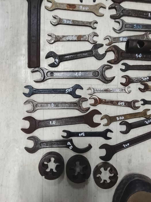 Продам ключи рожковые