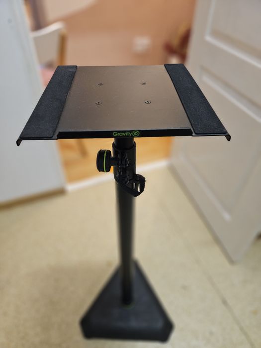 Monitoare Yamaha HS5 ( boxe ) placa de sunet / stative / cabluri