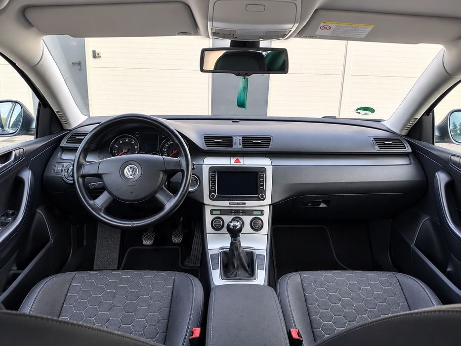 Volkswagen Passat 2006 benzină, 2.802 € — imagine 5