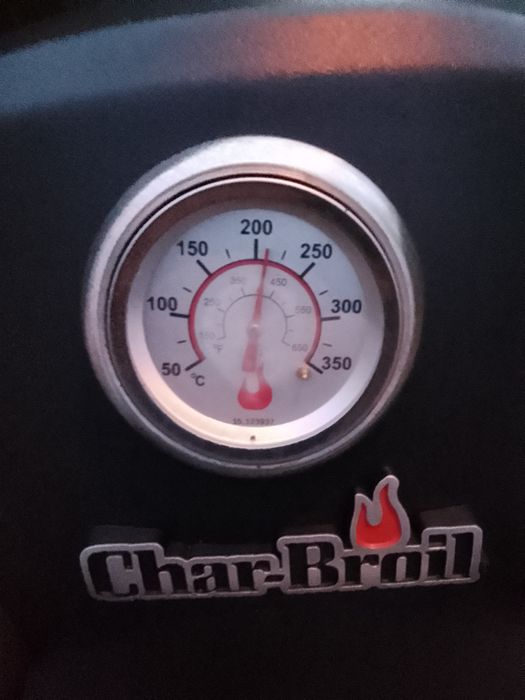 vând grătar electric weber,char broil