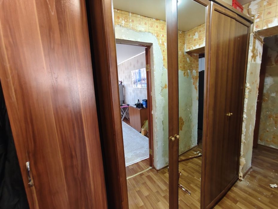 Отдам даром шкаф