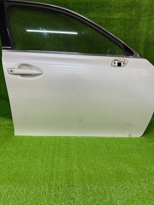 Дверь на Lexus GS