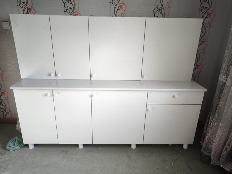 Кухонный шкаф 2метр