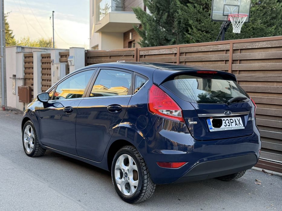Ford Fiesta 2010 1.6 TDCI 85 CP Pachet Titanium