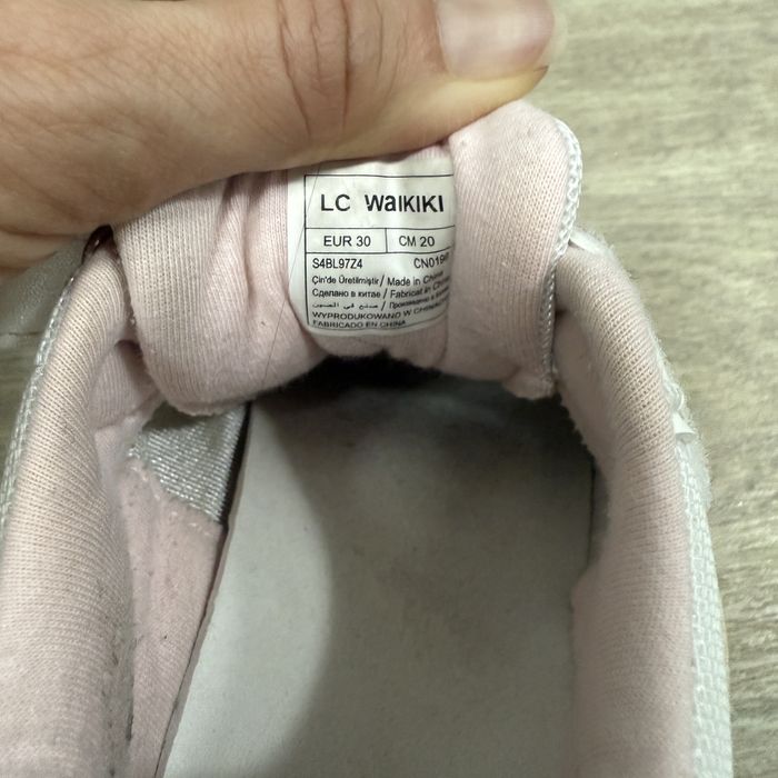 Кроссовки детские, размер 30