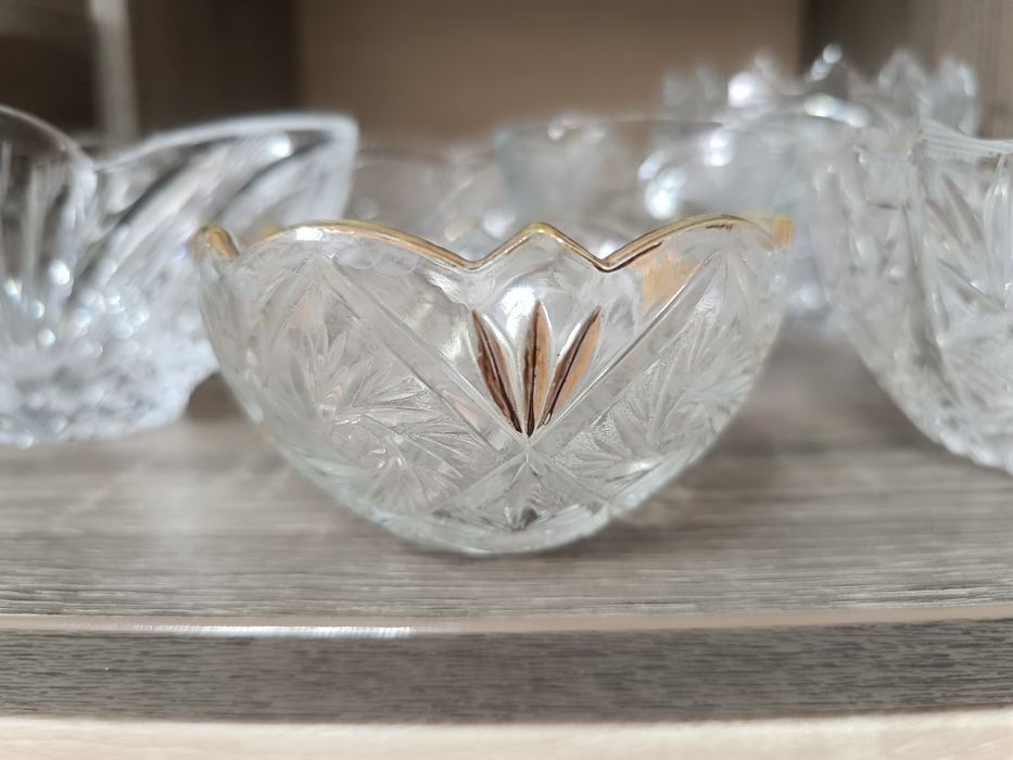 Разные салатницы, конфетницы