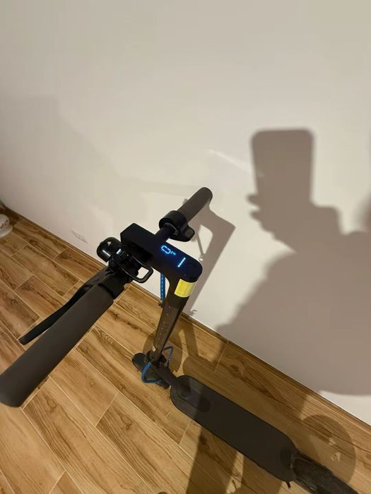 Vând trotinte electrică