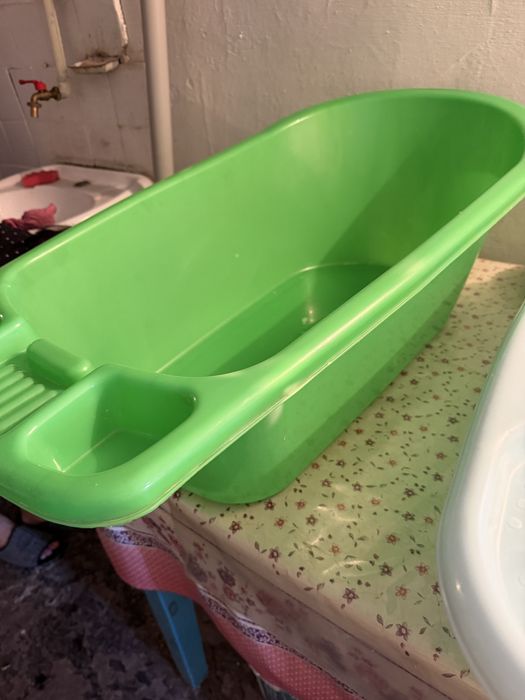 Продам детскую ванночку для купания
