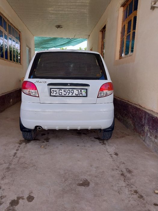 Сурочни сотилади