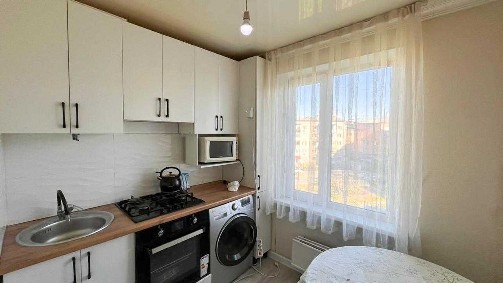 Продам 2 ком Айым жастар