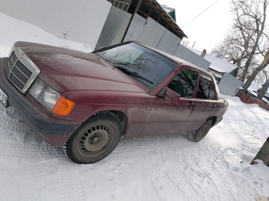 Мерседес Бенс 190