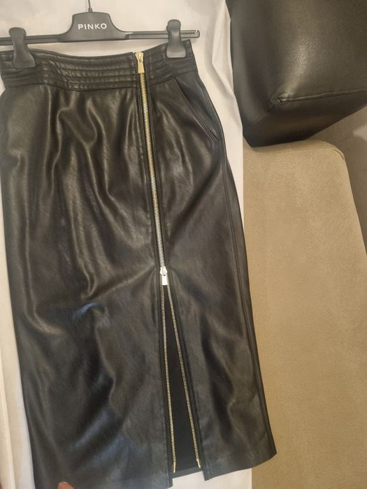 Кожена пола Pinko