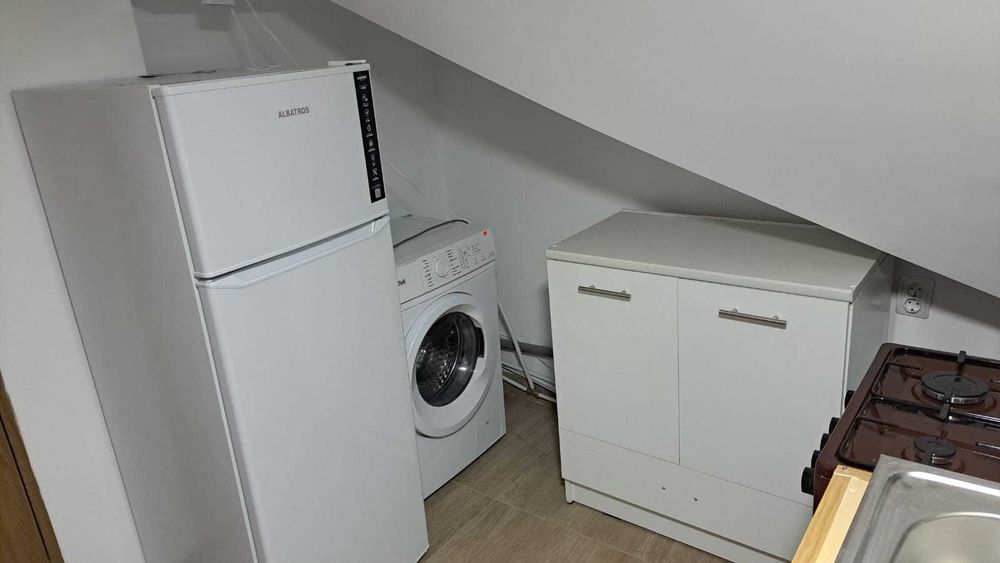 Ofer spre inchiriere apartament 2 camere zona  Marasesti