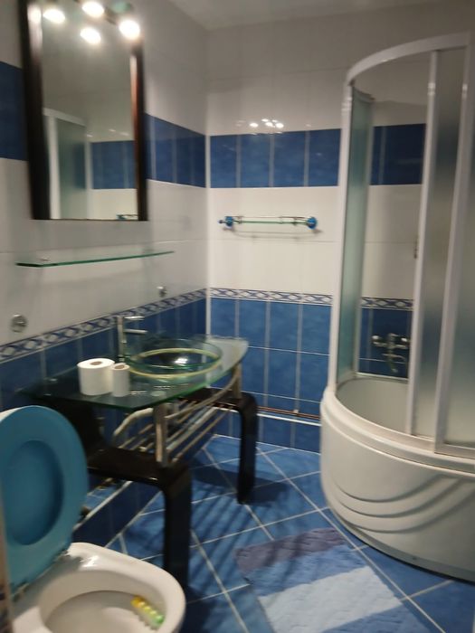 Inchiriez apartament 2 camere decomandat