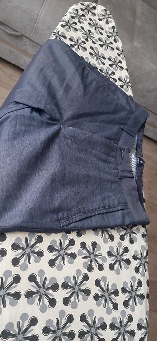 Продаю мужские брюки