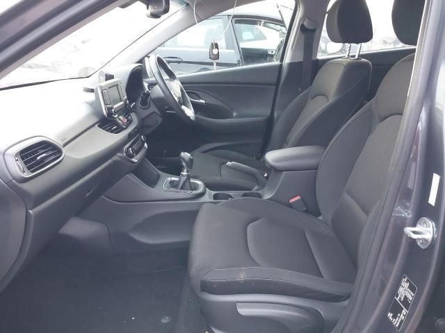 Dezmembrez Hyundai i30 PD [2017 - 2020] Hatchback 1.6 CRDi DCT (110 h