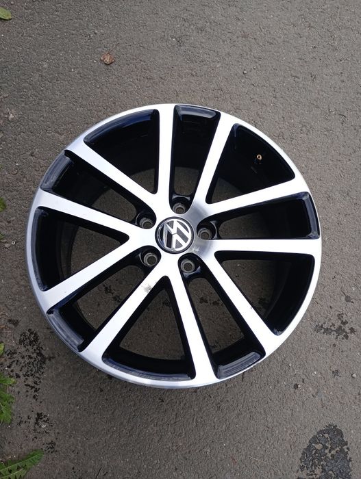 Jantă 5x112 R18 ET51 7,5J  originală Volkswagen golf GTI