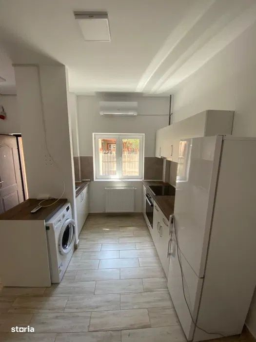 Apartament 2 camere de inchiriat / Parterul unei vile / Destinat firme — fotografia 3