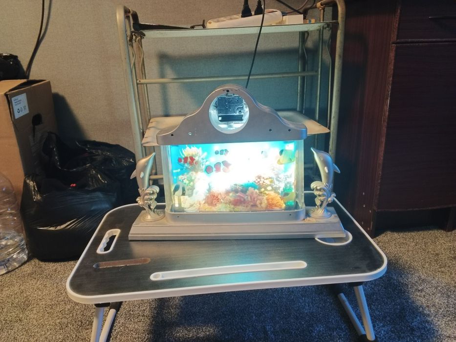 Складной столик.