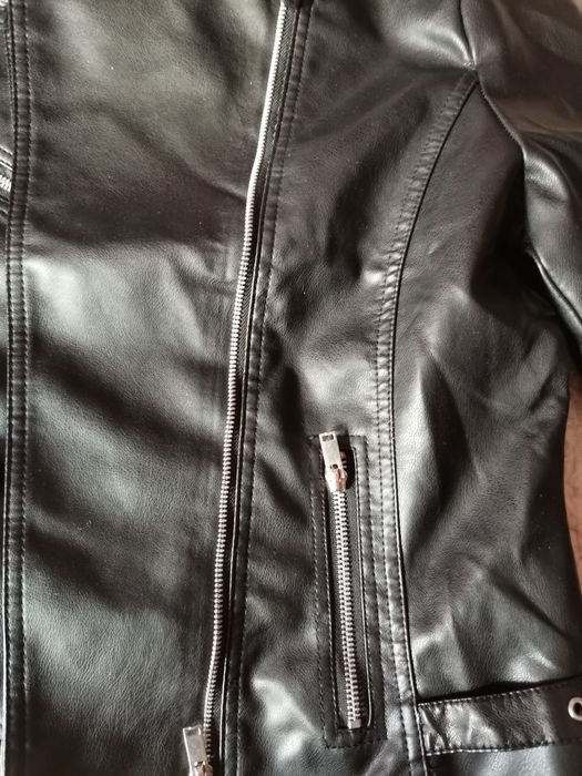 Дамско яке от Шейн размер Л