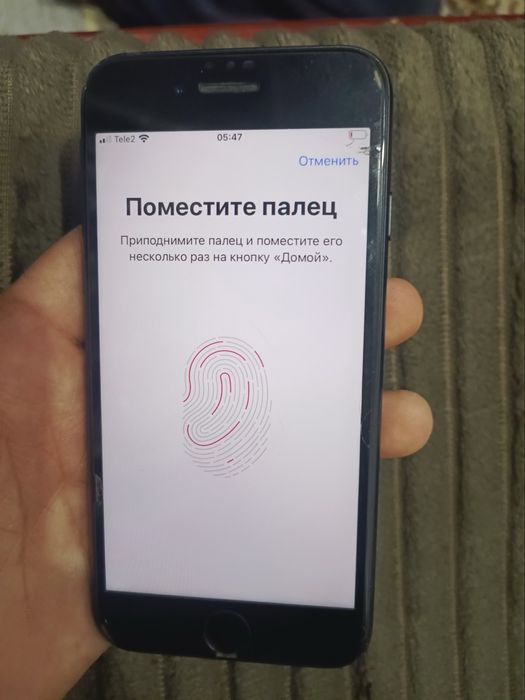 Срочно продам iPhone SE 2