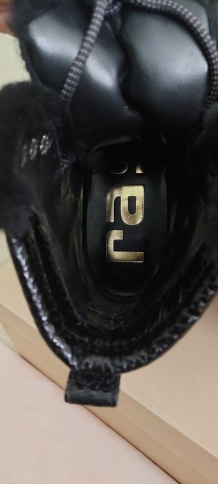 €220 RAS нови испански пухкави боти/ботуши естествена кожа 37