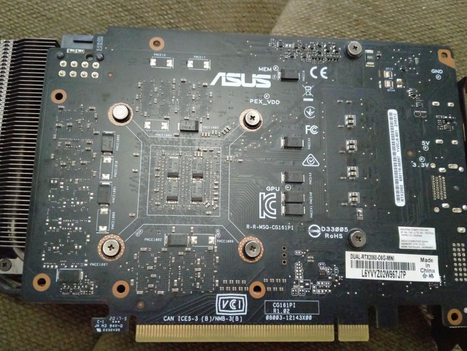 Продам видеокарту RTX 2060