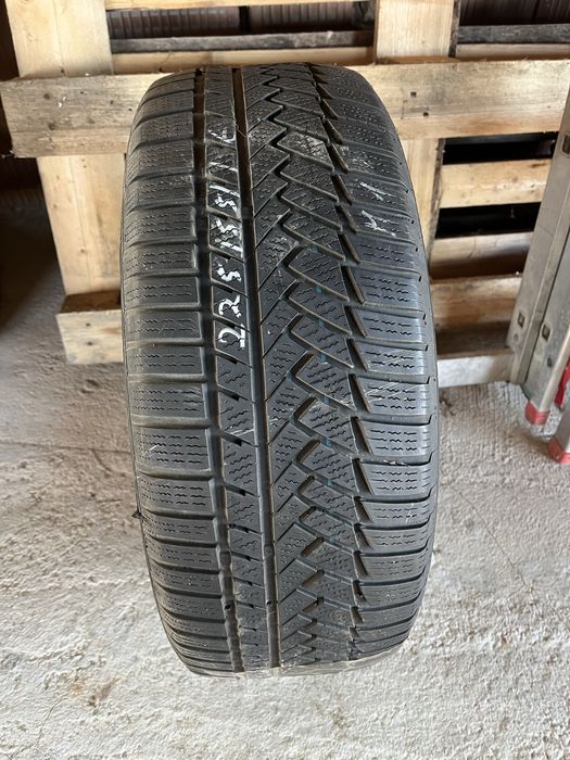 225/55 R16  de iarna M+S Continental 1 buc