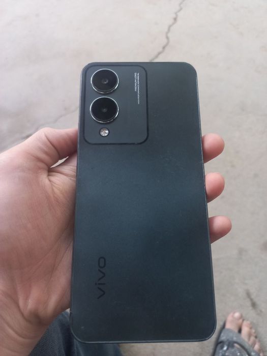 Vivo y 17 s 6/128 GB xotira