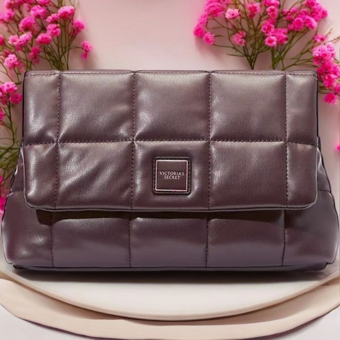 Страхотен клъч TEASE Victoria’s Secret