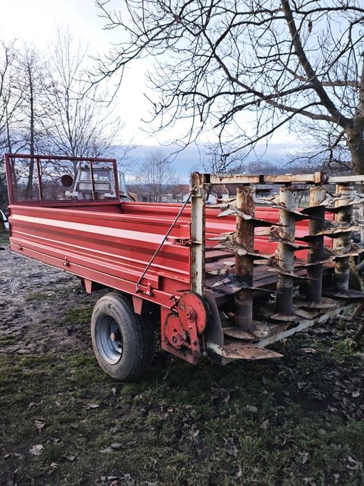 Mig de gunoi metalic,remorca împrăștiat bălegar, gunoieră