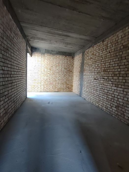 Коттедж 2,2 соток,2 этажа,6 комнат+холл+кухня,3сан.узла,коробка,Кибрай