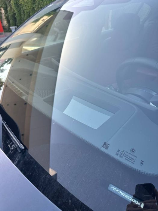 BMW i5 eDrive40L Премиум электрокар