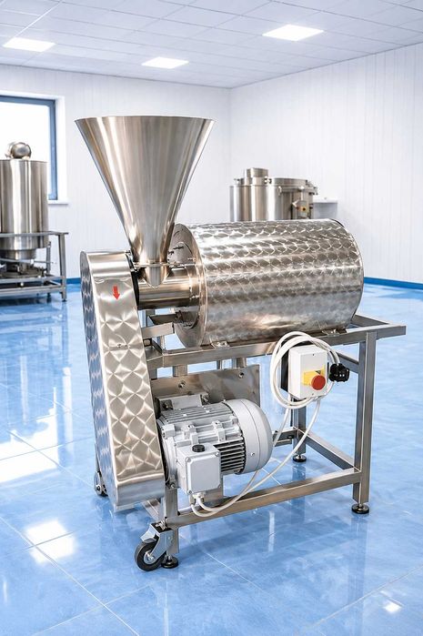 Linie productie suc natural din rosii, mere, pere, gutui - spalator, tocator, desamburitor, presa, pasteurizator electric cu umplere in sticle/pungi